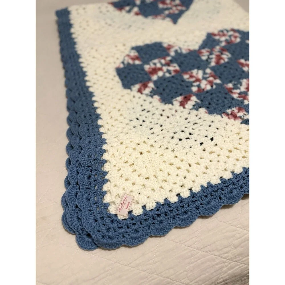 Handmade Crochet Granny Square Sofa Throw Blanket, Multicolor Vintage Hearts